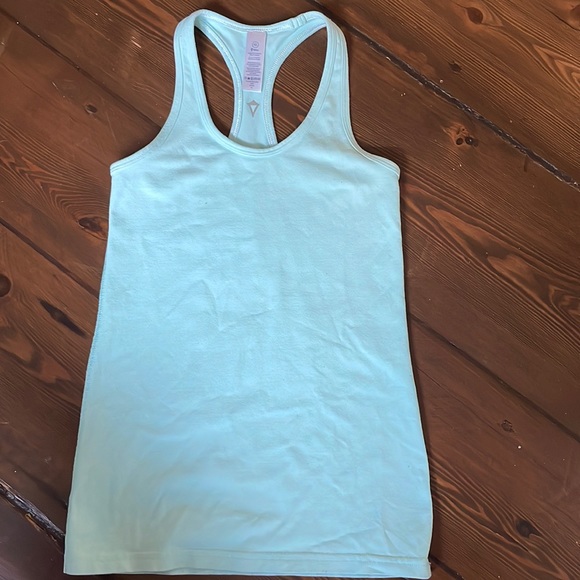 ivivva tank // blue // 10 - Picture 1 of 1